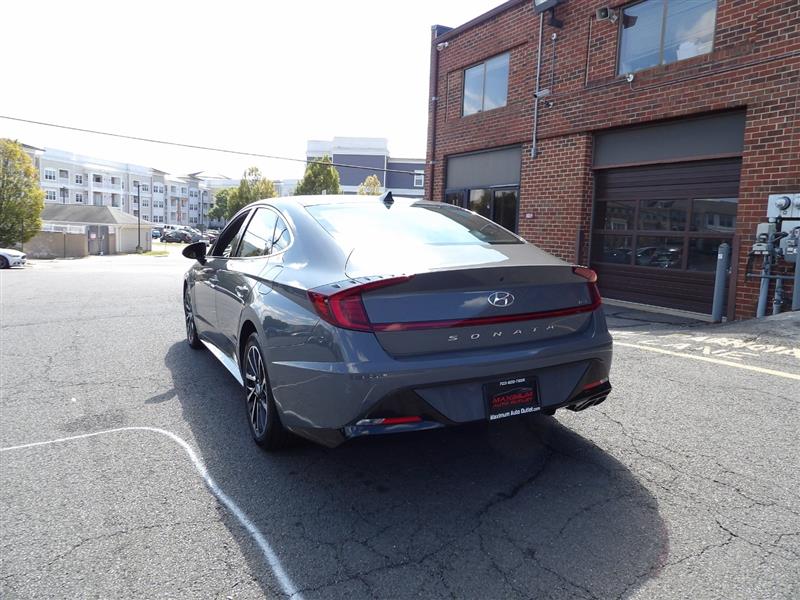 2020 Hyundai Sonata SEL Plus photo 5