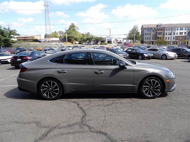 2020 Hyundai Sonata SEL Plus photo 8