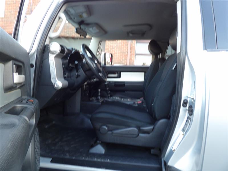 2008 Toyota FJ Cruiser Base photo 6
