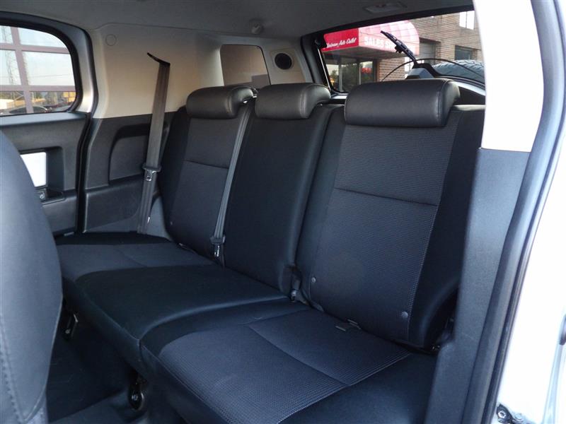2008 Toyota FJ Cruiser Base photo 8