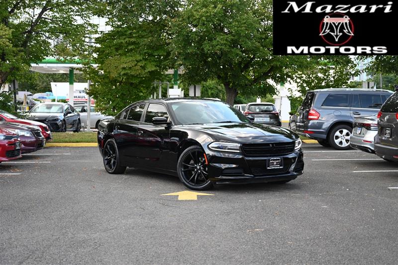 2017 DODGE CHARGER SE