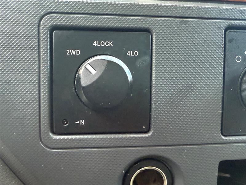 2006 Dodge Ram SLT photo 24