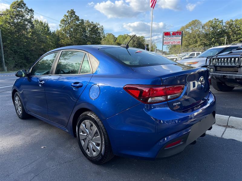 2019 Kia Rio LX S photo 3