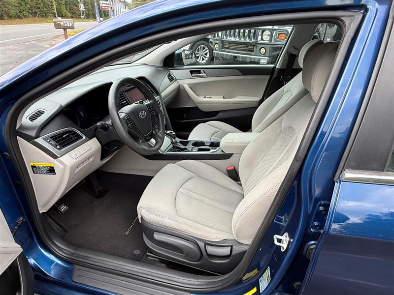 2017 Hyundai Sonata SE Eco photo 9