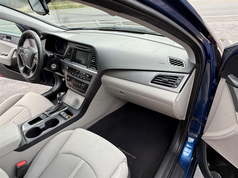 2017 Hyundai Sonata SE Eco photo 18