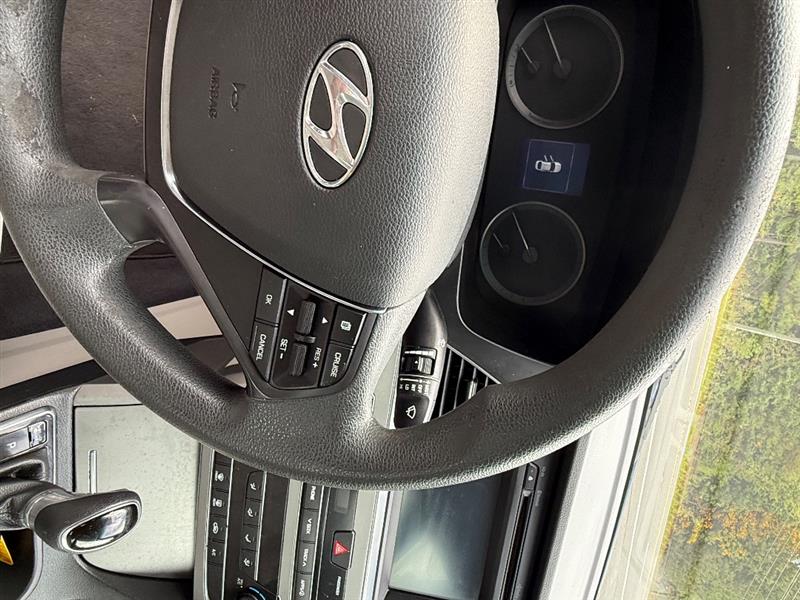 2017 Hyundai Sonata SE Eco photo 22