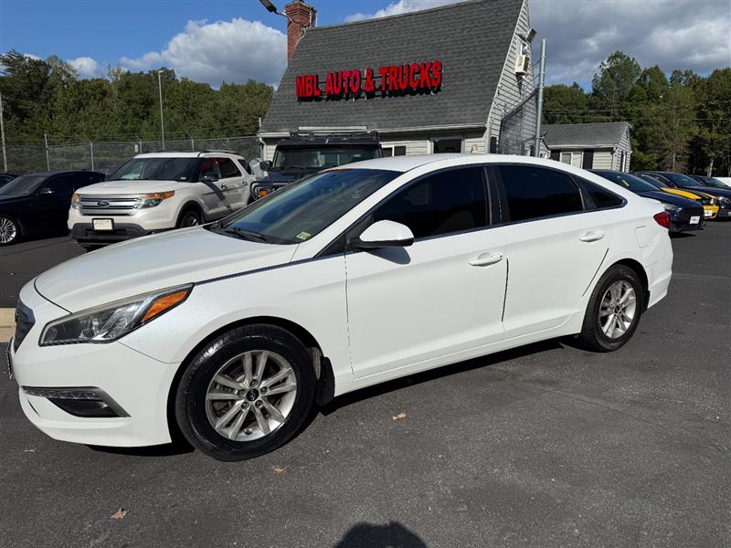 2015 HYUNDAI SONATA SE 4DR SEDAN