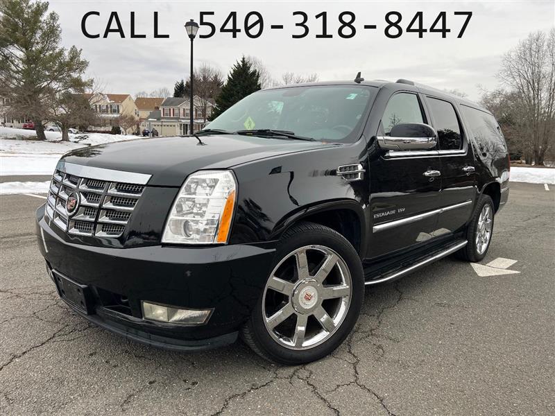 2013 CADILLAC ESCALADE ESV Luxury