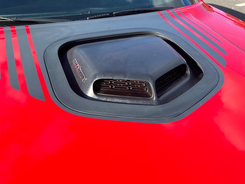 2018 Dodge Challenger R/T Shaker photo 10