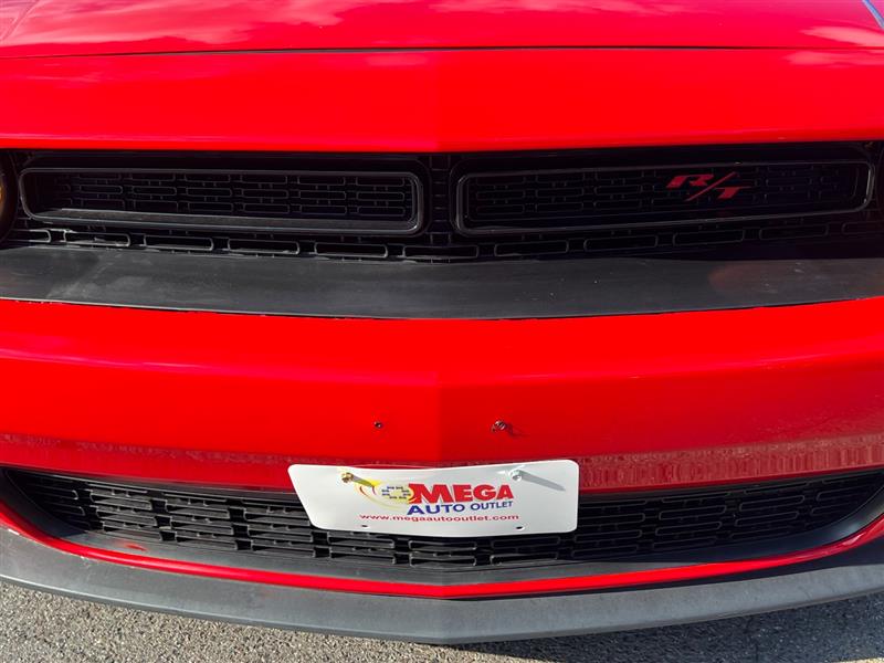 2018 Dodge Challenger R/T Shaker photo 11