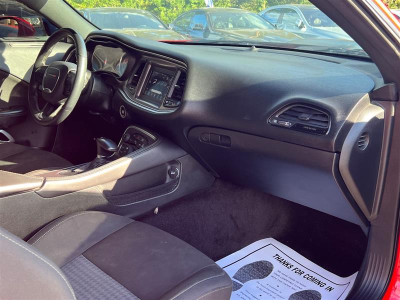 2018 Dodge Challenger R/T Shaker photo 19