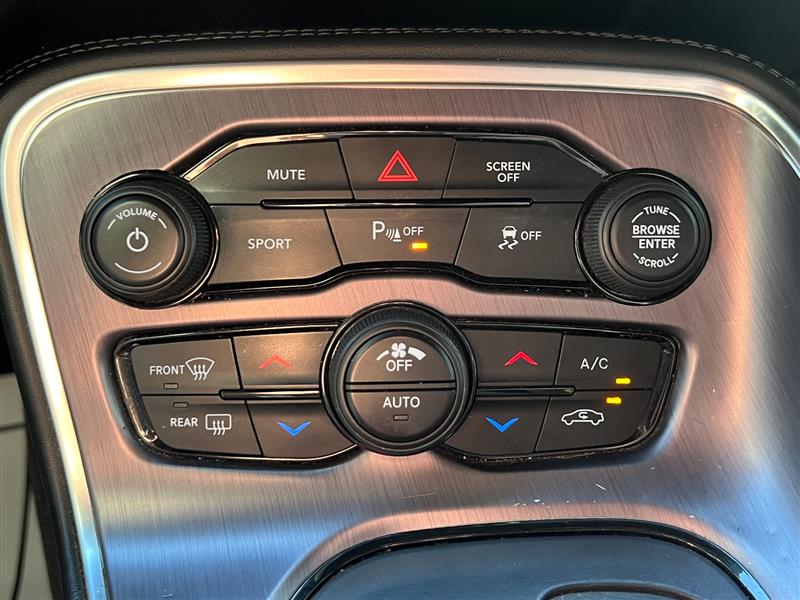2018 Dodge Challenger R/T Shaker photo 24