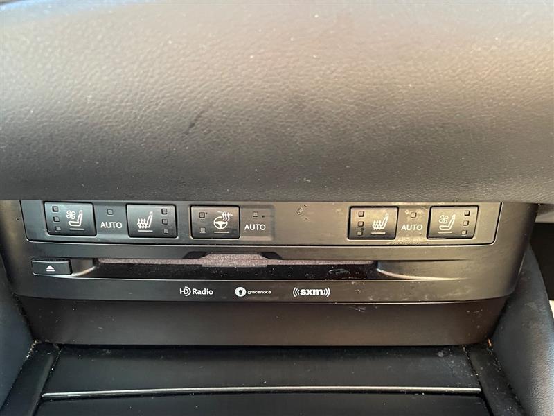 2019 Lexus ES 350 photo 34