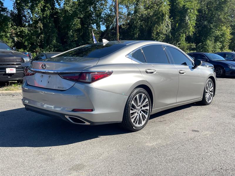 2019 Lexus ES 350 photo 5