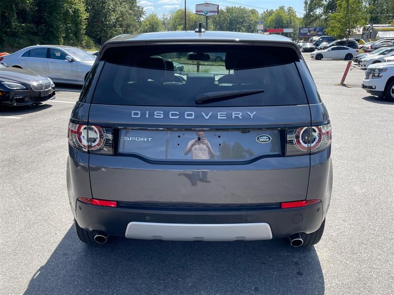 2016 Land Rover Discovery Sport HSE photo 3