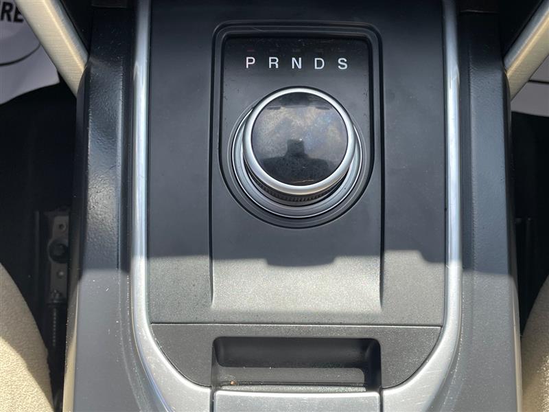 2016 Land Rover Discovery Sport HSE photo 36