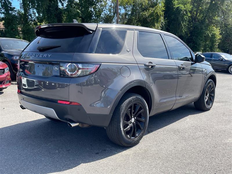 2016 Land Rover Discovery Sport HSE photo 4