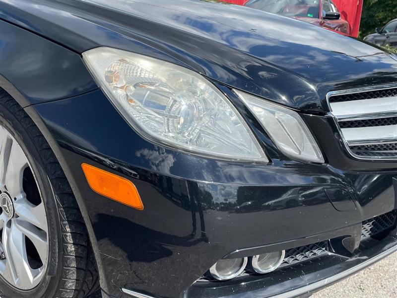 2010 Mercedes Benz E 350 photo 9