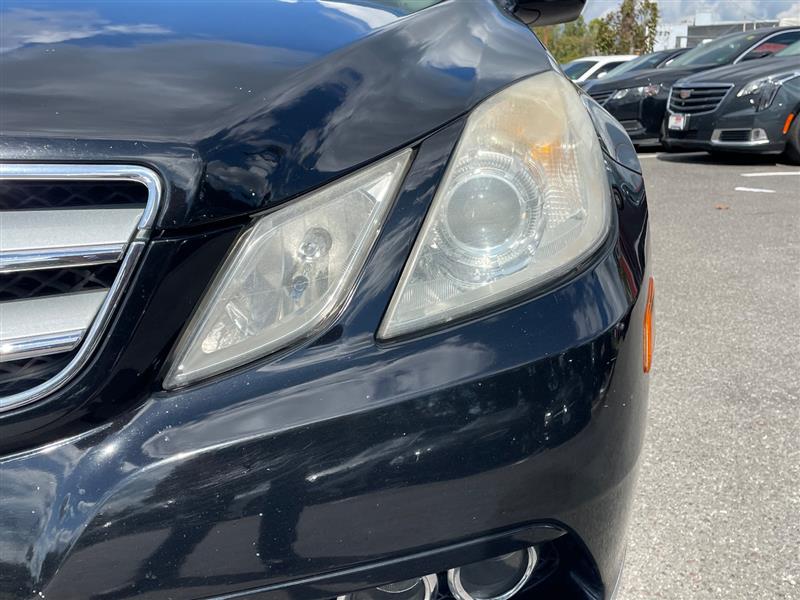 2010 Mercedes Benz E 350 photo 12