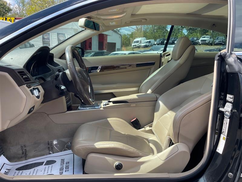 2010 Mercedes Benz E 350 photo 21