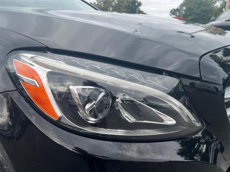 2018 Mercedes Benz C 300 photo 20
