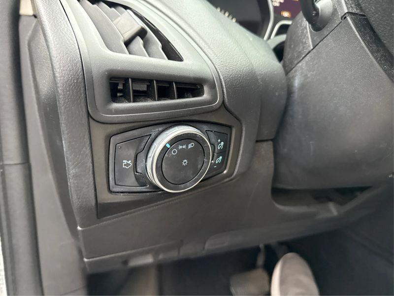 2015 FORD FOCUS S Sedan 4D