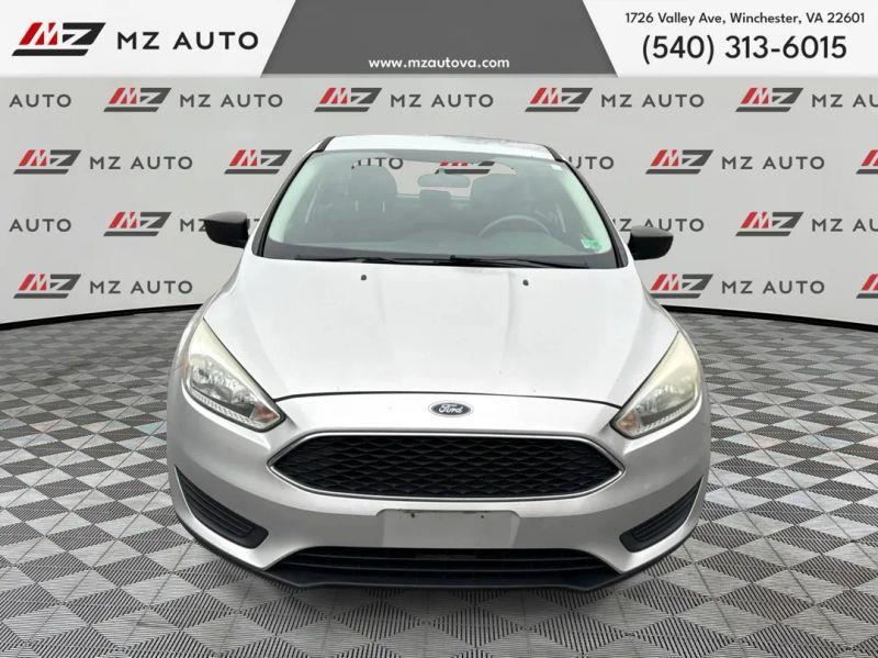 2015 FORD FOCUS S Sedan 4D