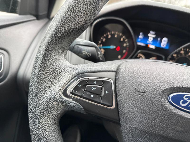 2015 FORD FOCUS S Sedan 4D