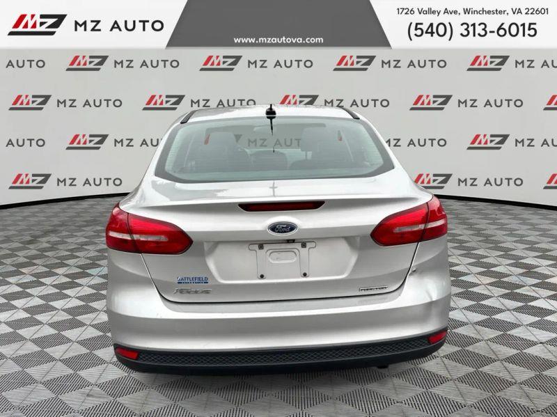 2015 FORD FOCUS S Sedan 4D