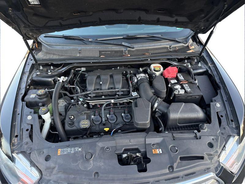 2015 FORD TAURUS SEL Sedan 4D