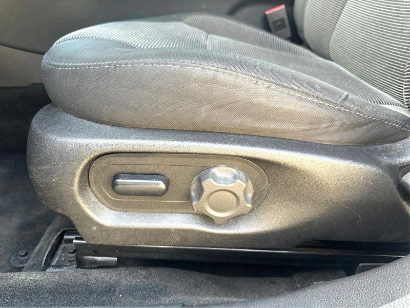 2015 FORD TAURUS SEL Sedan 4D