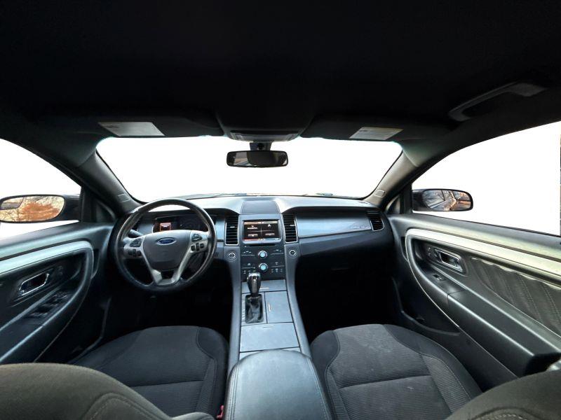 2015 FORD TAURUS SEL Sedan 4D