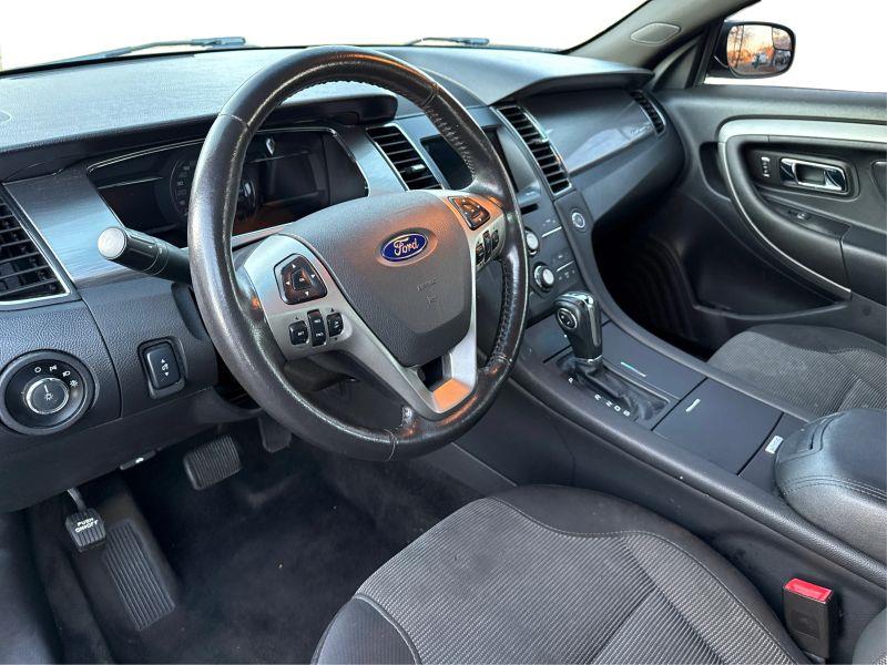2015 FORD TAURUS SEL Sedan 4D