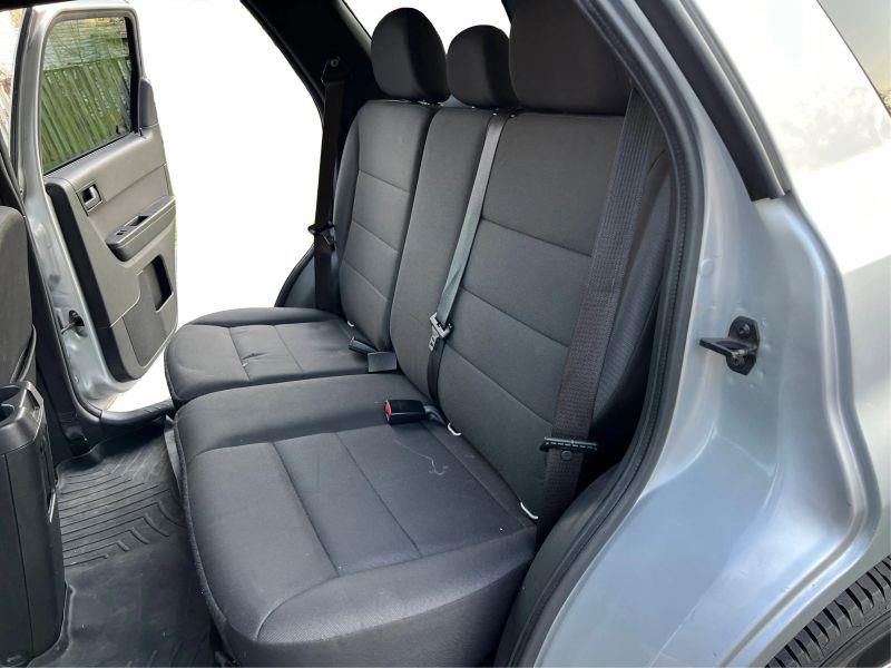 2012 FORD ESCAPE XLT Sport Utility 4D