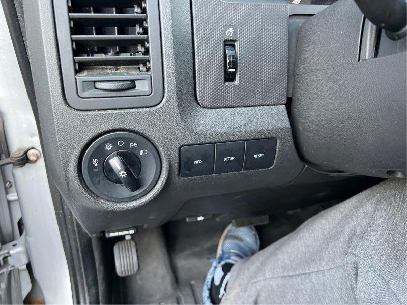 2012 FORD ESCAPE XLT Sport Utility 4D