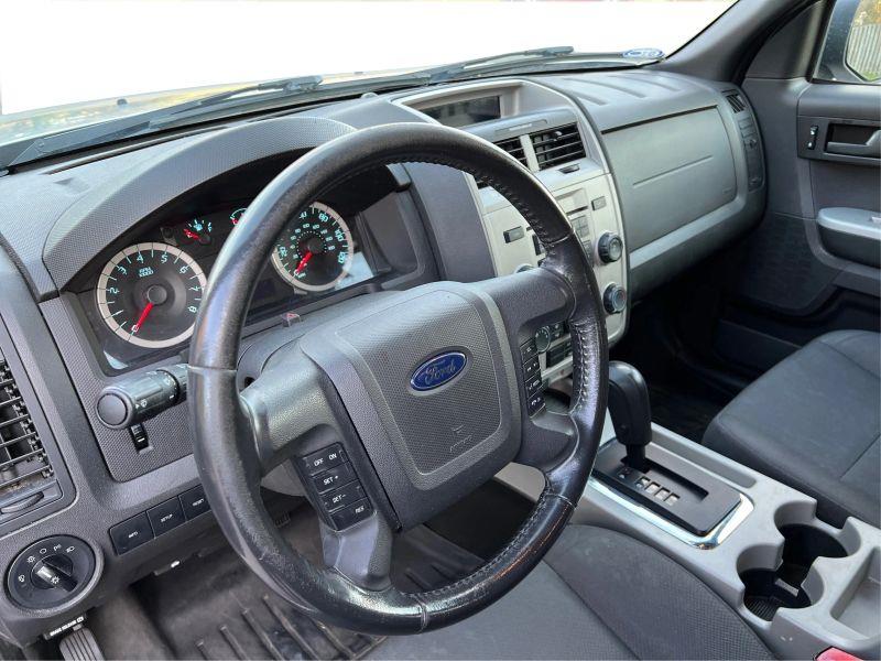 2012 FORD ESCAPE XLT Sport Utility 4D