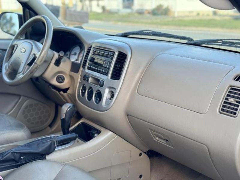 2007 FORD ESCAPE XLT Sport Utility 4D
