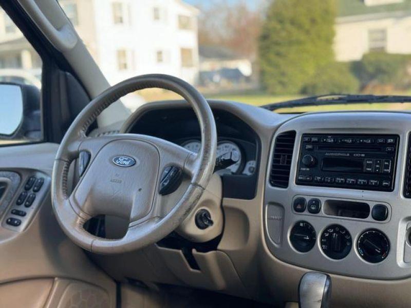2007 FORD ESCAPE XLT Sport Utility 4D