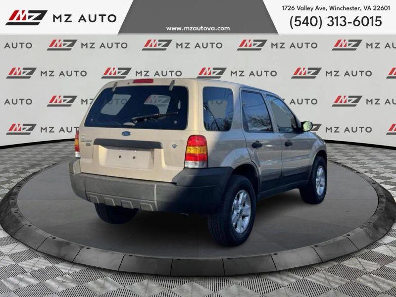 2007 FORD ESCAPE XLT Sport Utility 4D