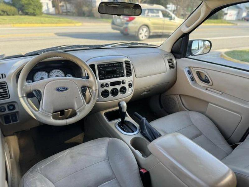2007 FORD ESCAPE XLT Sport Utility 4D