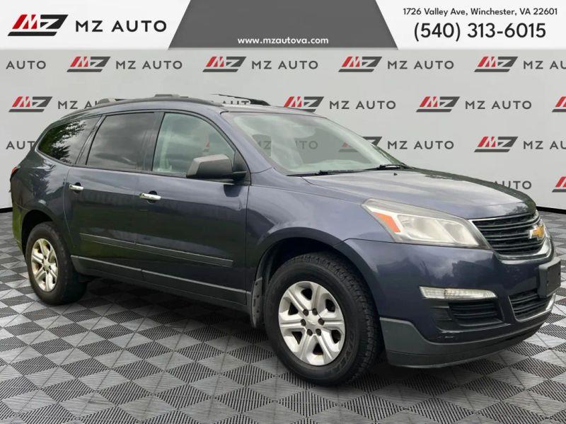 2013 CHEVROLET TRAVERSE LS Sport Utility 4D