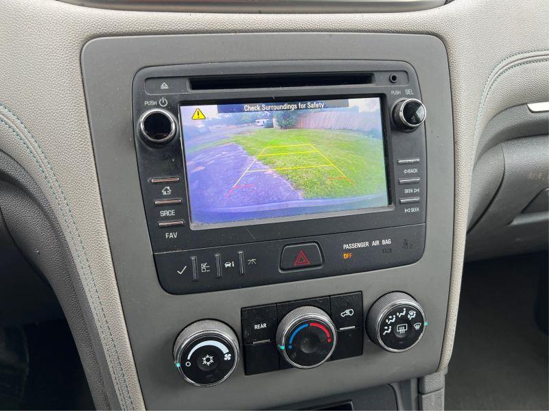 2013 CHEVROLET TRAVERSE LS Sport Utility 4D