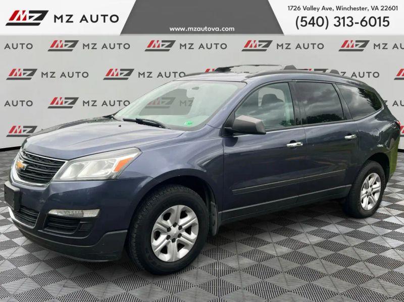 2013 CHEVROLET TRAVERSE LS Sport Utility 4D