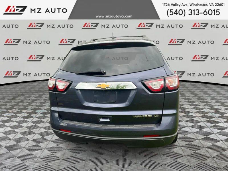 2013 CHEVROLET TRAVERSE LS Sport Utility 4D