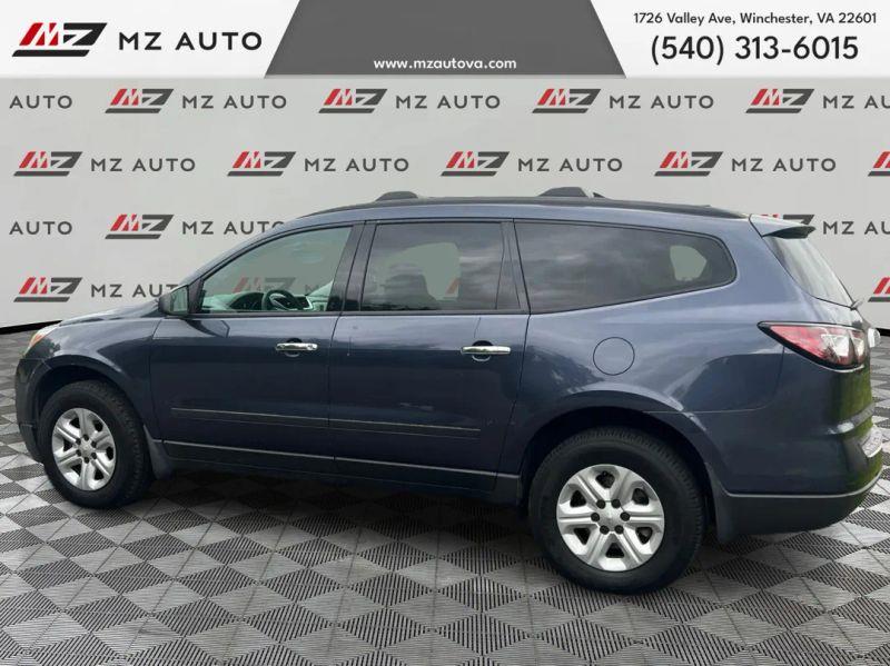 2013 CHEVROLET TRAVERSE LS Sport Utility 4D