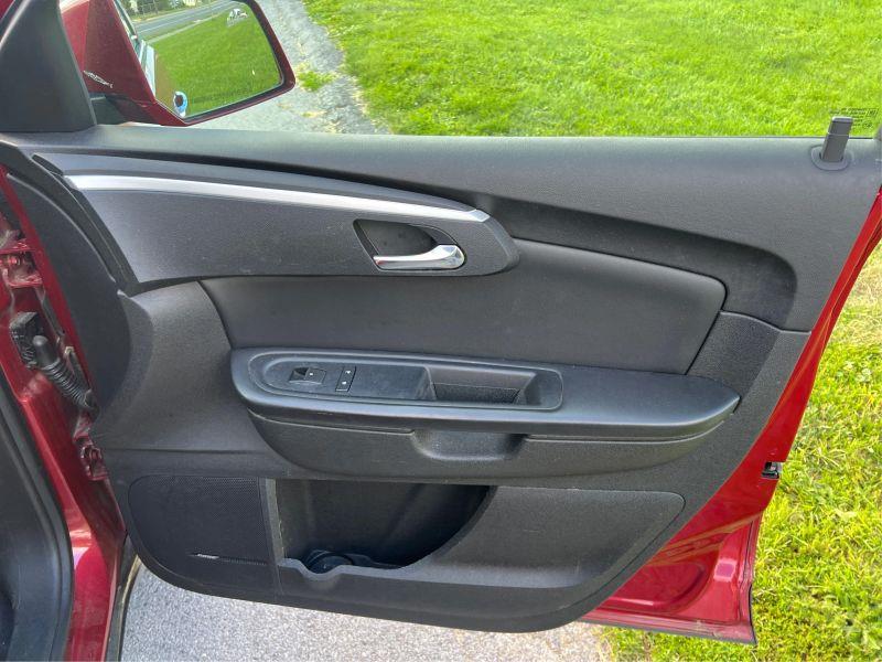 2012 CHEVROLET TRAVERSE LT SPORT UTILITY 4D