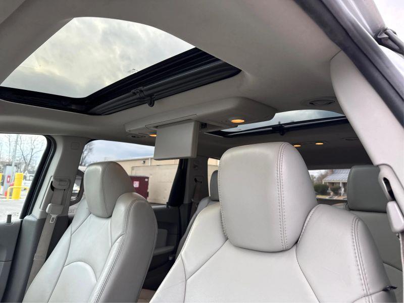 2012 CHEVROLET TRAVERSE LT SPORT UTILITY 4D