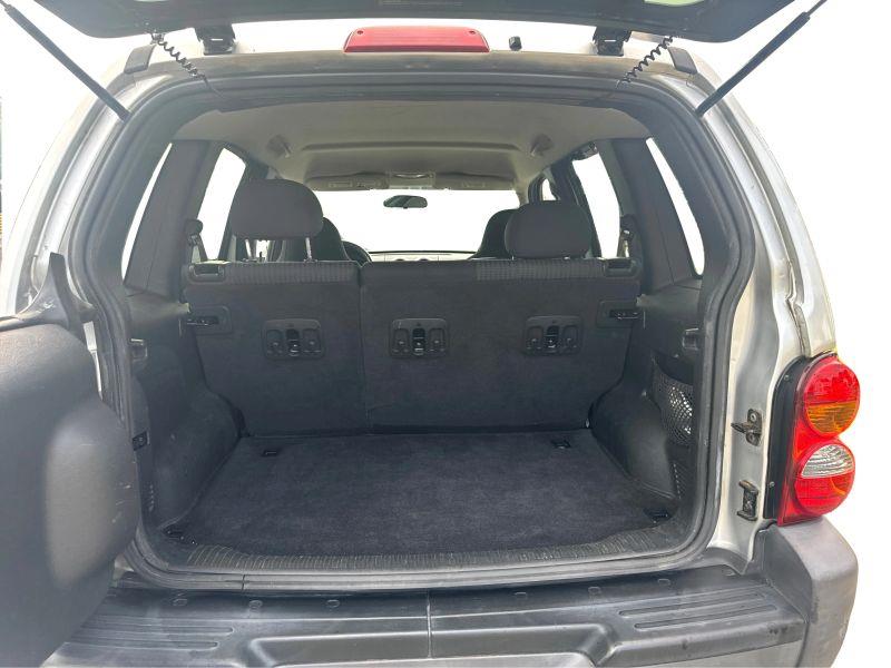 2003 JEEP LIBERTY SPORT UTILITY 4D