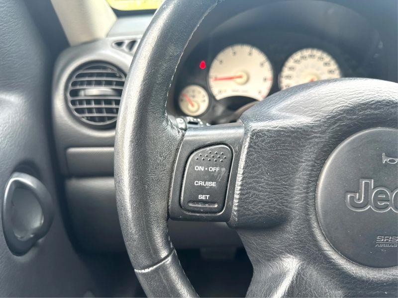 2003 JEEP LIBERTY SPORT UTILITY 4D