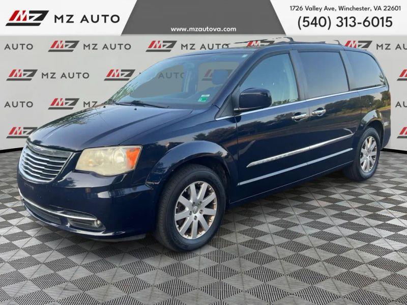 2016 CHRYSLER TOWN & COUNTRY TOURING MINIVAN 4D